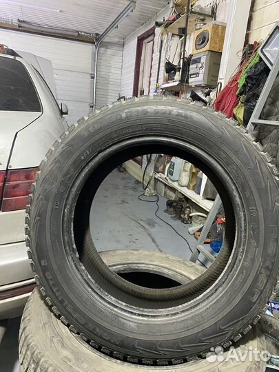 Nokian Tyres Hakkapeliitta 5 215/60 R16