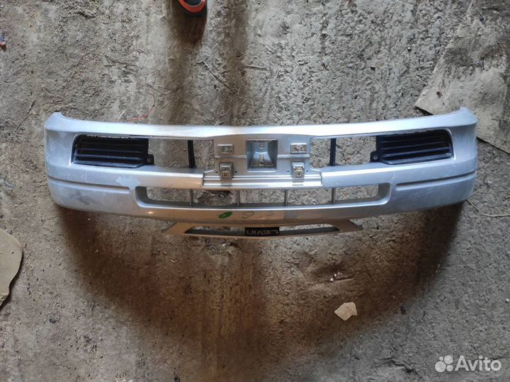 Бампер передний Toyota Levin AE111