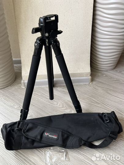 Штатив для фотоаппарата профессиональный