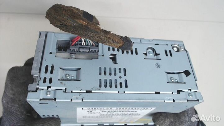 Магнитола Jeep Grand Cherokee, 2005