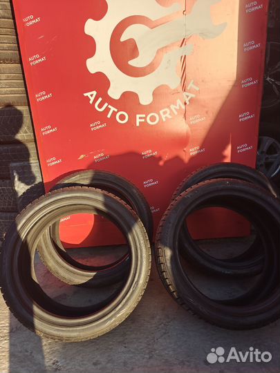 Triangle Snowlink TWT02 265/40 R20