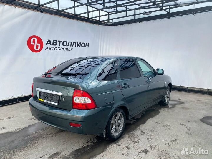 LADA Priora 1.6 МТ, 2011, 184 886 км