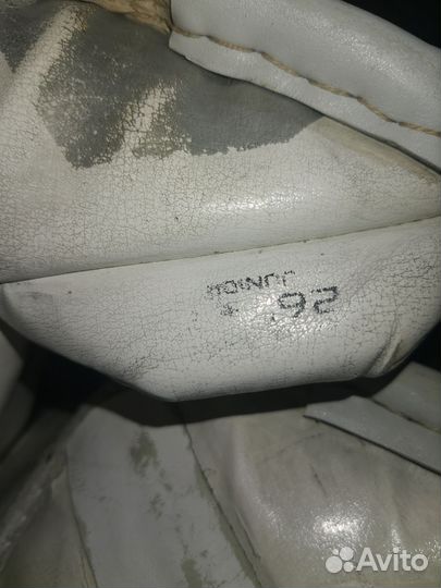 Вратарские щитки bauer