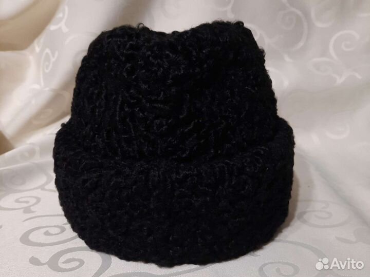 Каракулевая шапка Пирожок, Москвичка