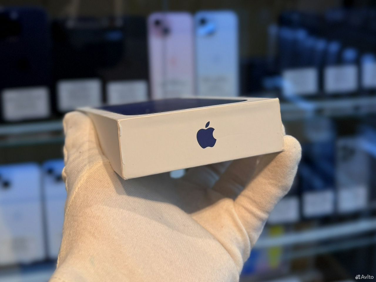 iPhone 17 Pro, 256 ГБ, eSIM