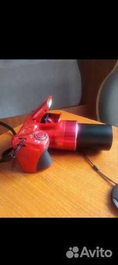 Зеркальный фотоаппарат canon