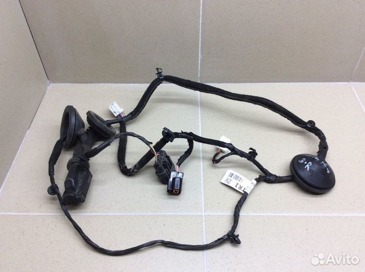 Проводка (коса) двери задняя правая Hyundai Tucson