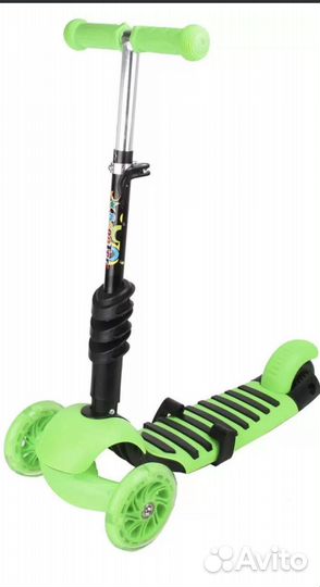 Самокат трехколесный