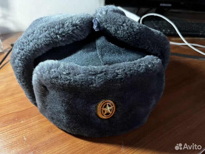 Мужская шапка офисная зимняя