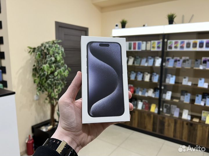 iPhone 15 Pro, 256 ГБ