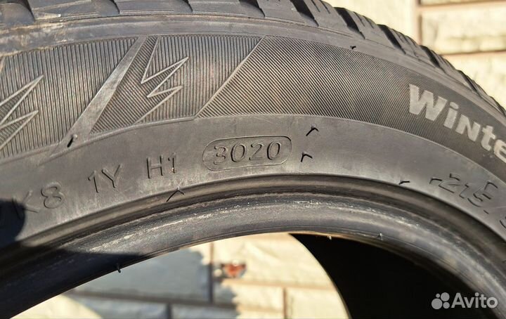 Hankook Winter I'Pike RS2 W429 215/50 R17 95T