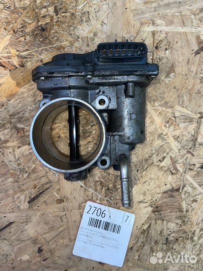 Дросельная заслонка Toyota Avensis универсал D4D