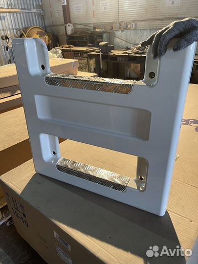 Карска подножки за кабиной камаз 5490