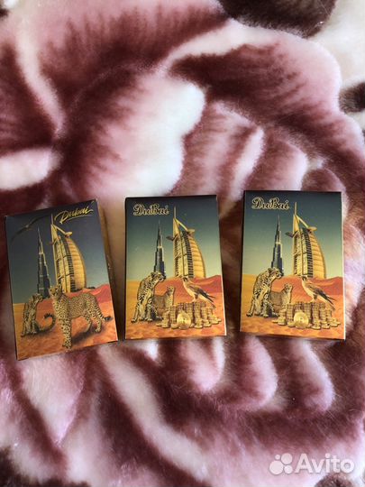 Золотые сувенирные игральные карты Dubai