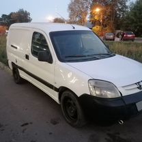 Peugeot Partner 1.6 MT, 2011, 356 000 км, с пробегом, цена 385 000 руб.