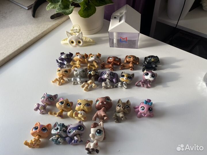 Littlest pet shop lps