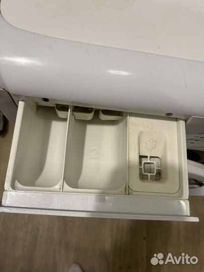 Стиральная машинка бу Indesit Wisl 103