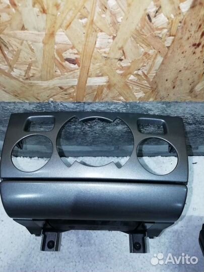 Накладка печки пепельница Peugeot 308