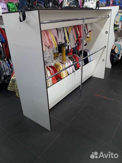 Стеллаж для одежды