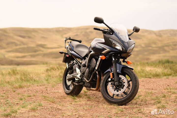 Yamaha FZ6S2