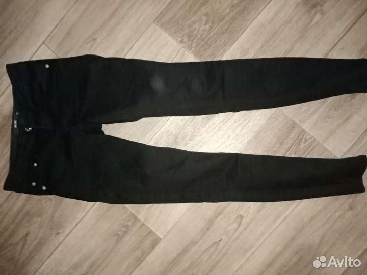 Джинсы женские