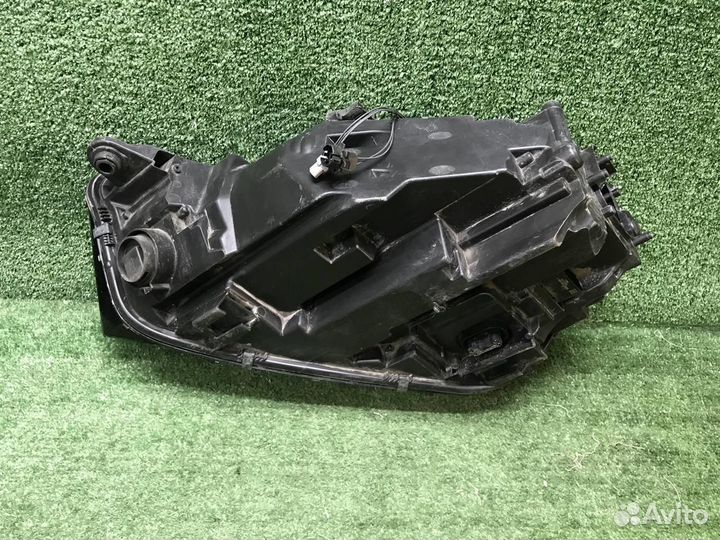 Фара правая Audi Q5/SQ5