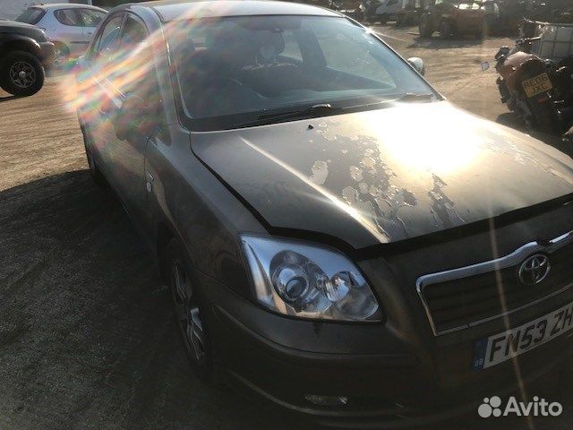 Разбор на запчасти Toyota Avensis 2
