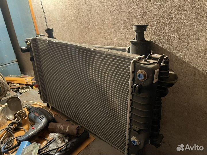 Радиаторы новые 3 шт