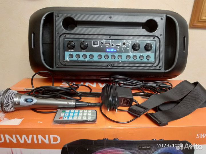 Блютуз колонка sunwind stereo 50W