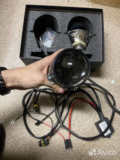 Би ксеноновые линзы с управлением