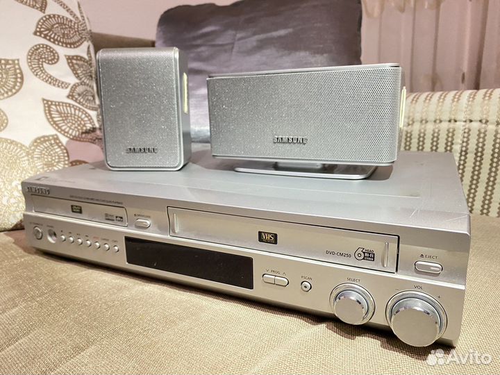 Домашний кинотеатр Samsung DVD-CM250