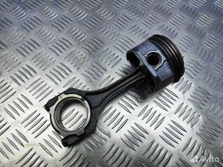 Поршень с шатуном Toyota Mark X 2.5 4GR-FSE 215Л.С