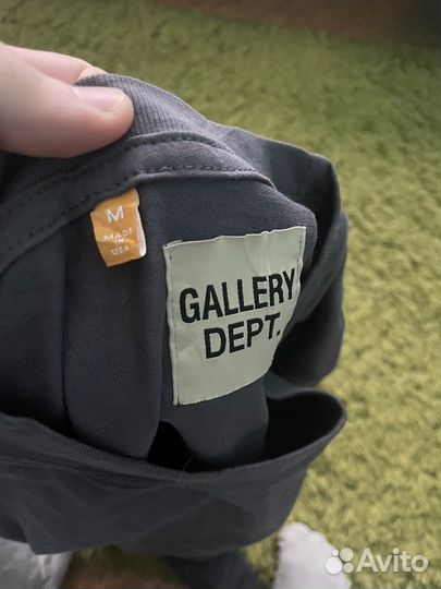 Футболка gallery dept