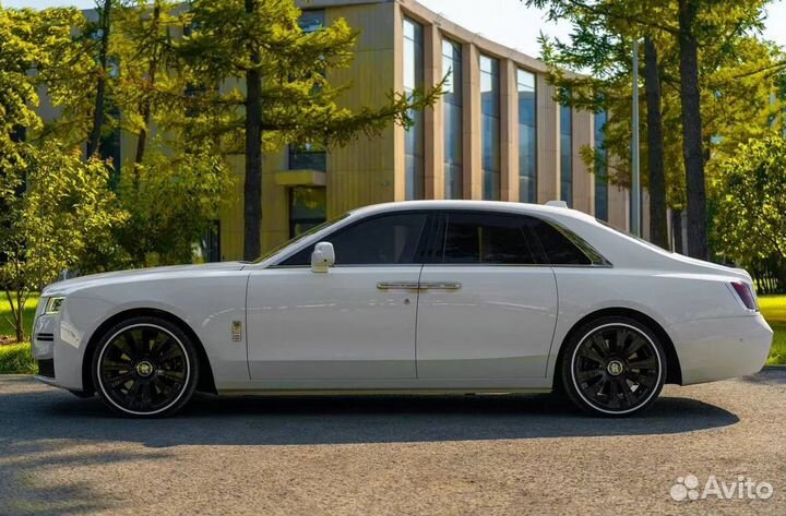 Аренда rolls royce ghost. Аренда премиум авто