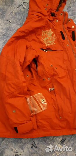 Сноубордическая горнолыжная куртка