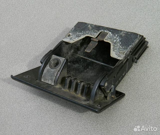 Пепельница VW Passat B4