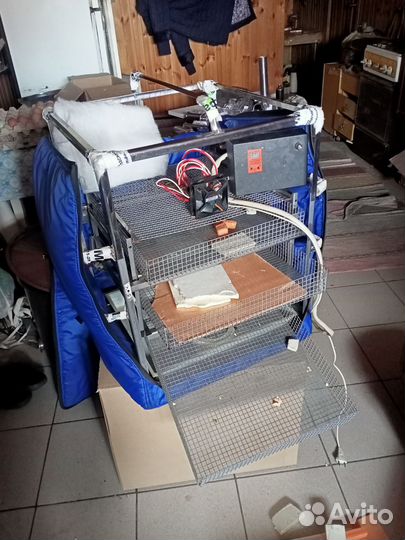 Инкубатор тгб-210