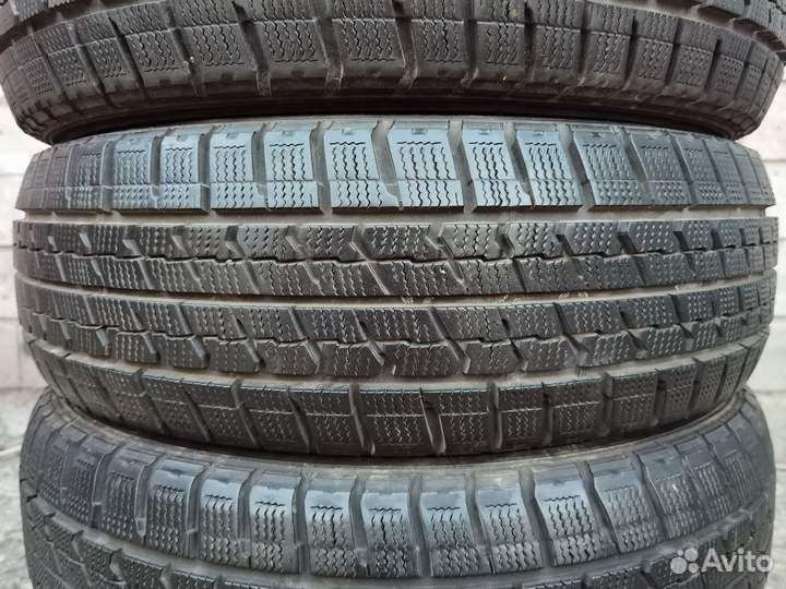 Goodyear Ice Navi Zea II 205/60 R16 98H