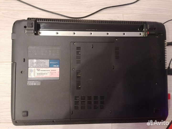 Ноутбук asus