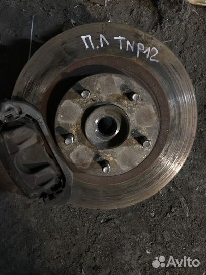 Диск тормозной передний левый Nissan Primera TNP12
