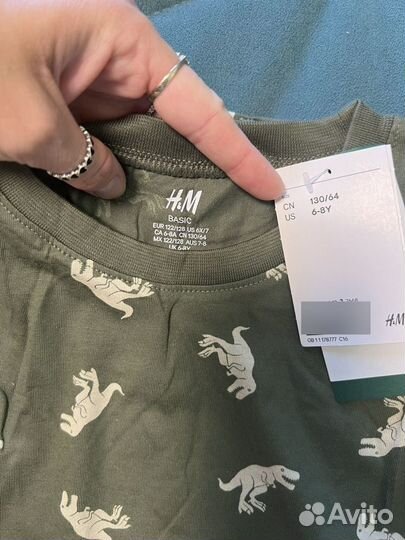 Новый лонгслив/футболка H&M размер 122-128