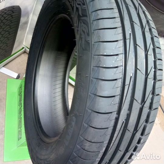 Ikon Tyres Autograph Aqua 3 SUV 245/70 R16 111H