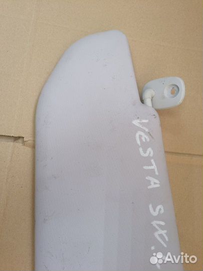 Козырек солнцезащитный левый LADA Vesta Sw