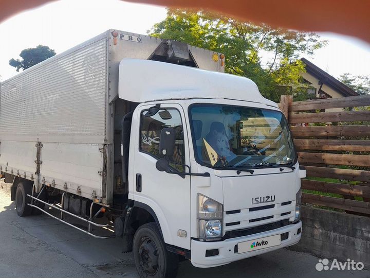 Isuzu ELF (N-series) изотермический, 2012