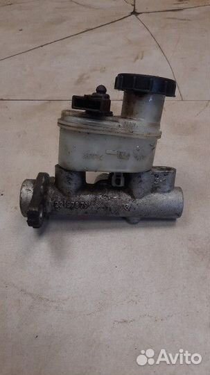 Главный тормозной цилиндр Nissan Almera