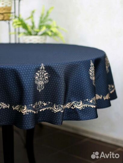 Скатерть овальная водоотталкивающая 220150 см