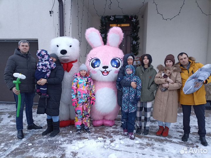 Белый мишка и зайка / Поздравление от Мишки, Зайки