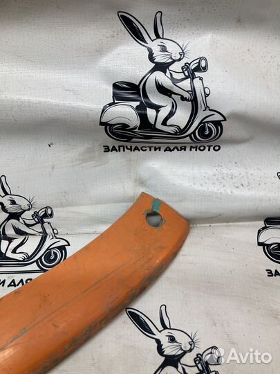 Пластик лыжа