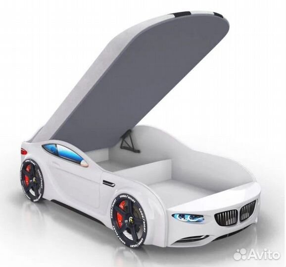 Кровать машина Willy белая