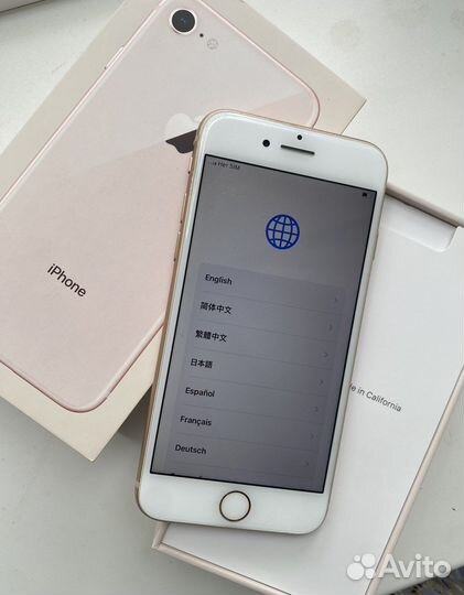 Телефон iPhone 8, Gold, 64GB